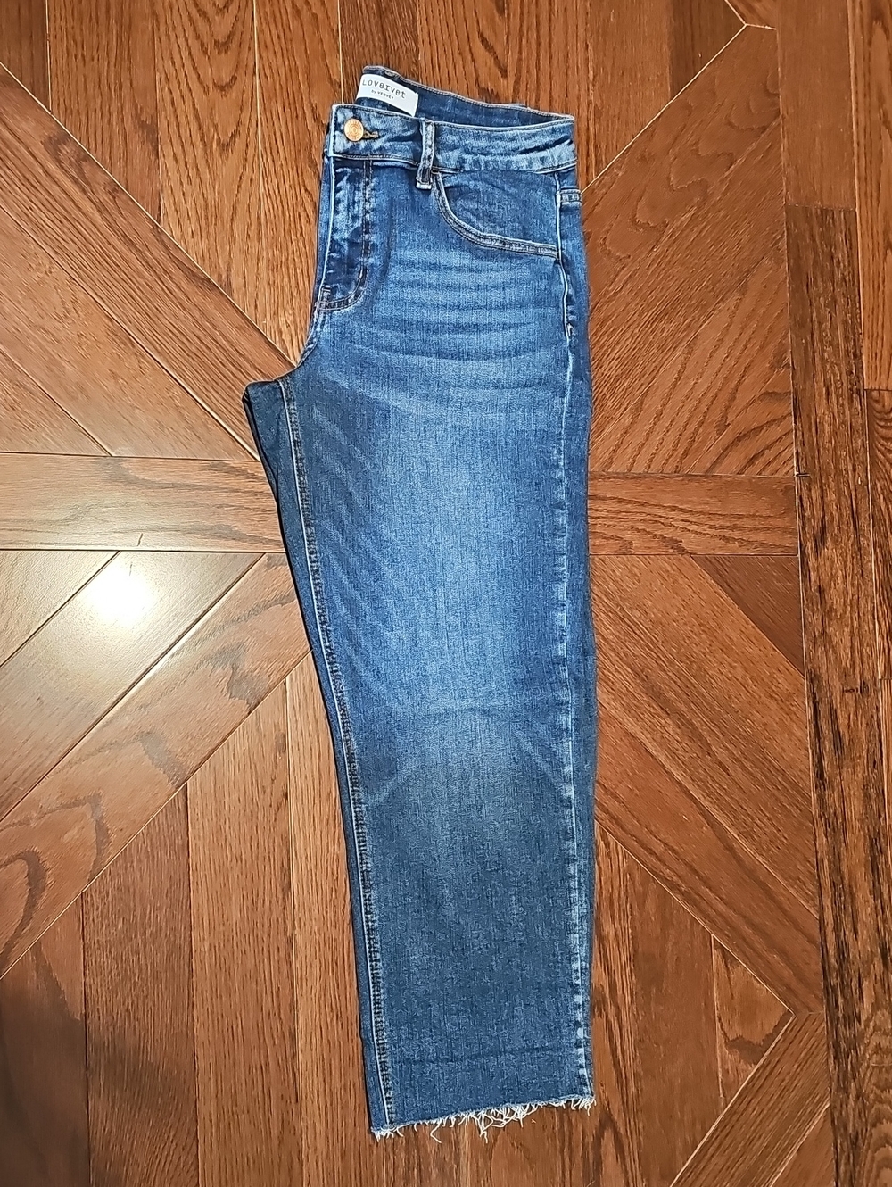 Lovervet By Vervet High-Rise Flared Ankle Jeans, Size 30/11. Super Stretchy!